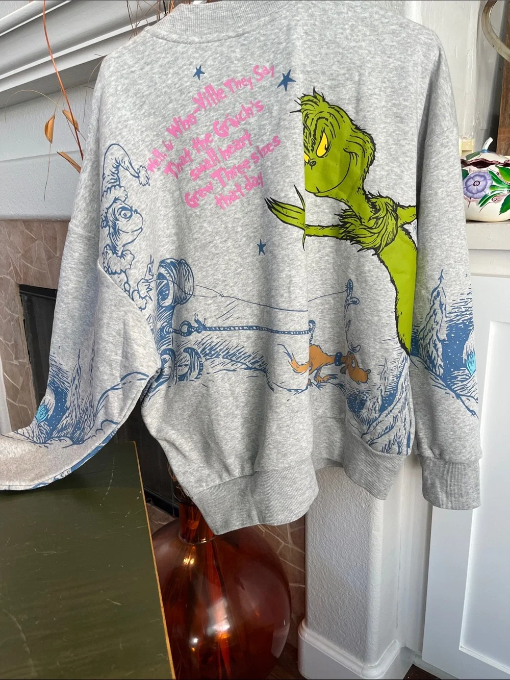Gray The Grinch Graphic Pullover Sweatshirt - Green Character - Picture 2 of 3